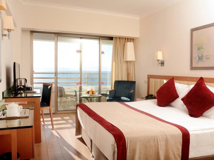 Izmir utazás Korumar Hotel De Luxe