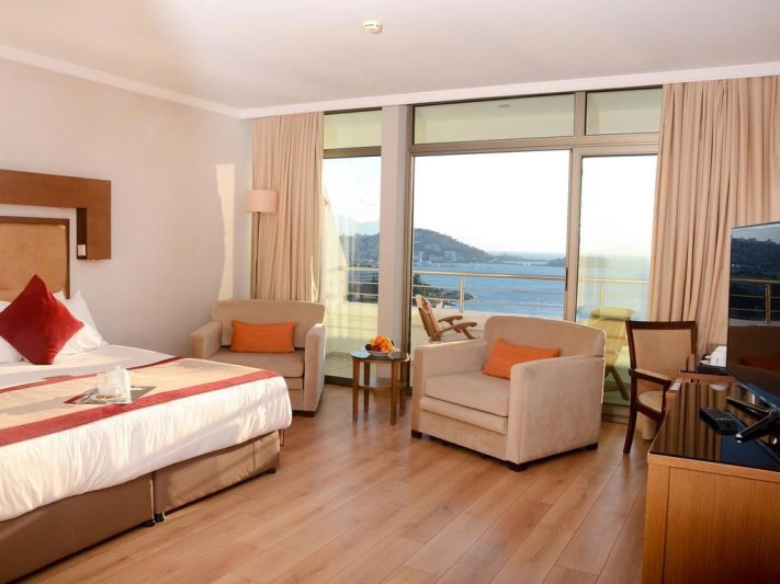 Izmir utazás Korumar Hotel De Luxe