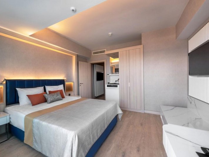 Side utazás Lago Hotel 