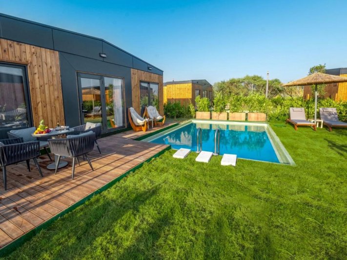 Side utazás Lago Hotel 