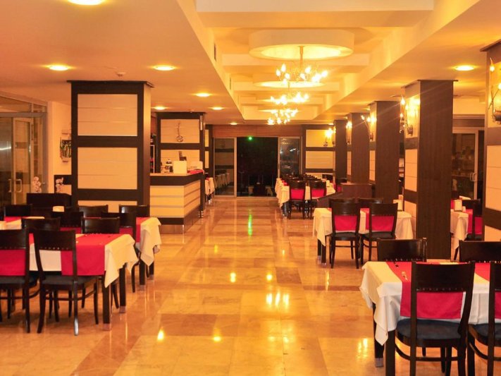 Side utazás Lavitas Hotel