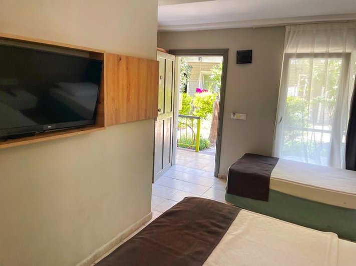 Side utazás Leda Beach Hotel