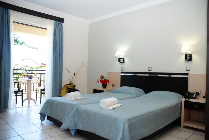 Zakynthos utazás Letsos Hotel & Luxury Suites