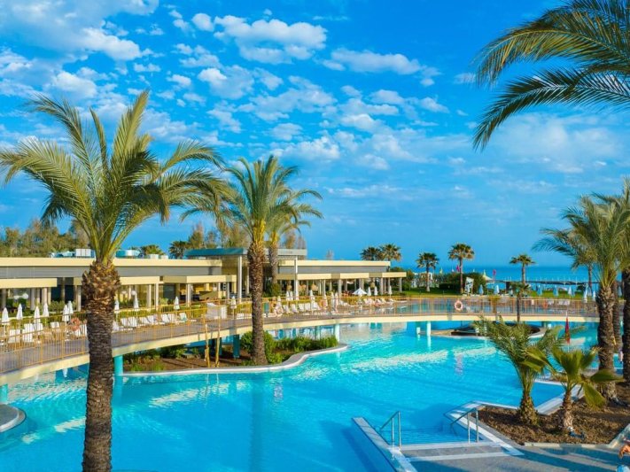 Antalya utazás Liberty Hotels Lara