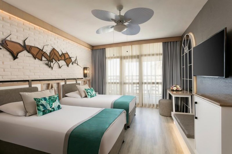 Belek utazás Limak Arcadia Golf Sport Resort