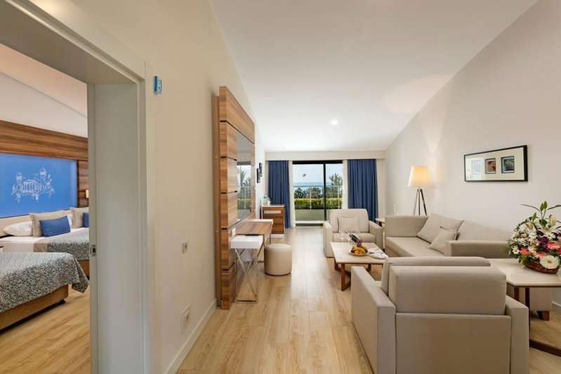 Belek utazás Limak Atlantis De Luxe Hotel & Resort