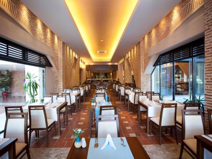 Kemer utazás Limak Limra Hotel & Resort