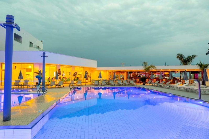 Limanaki Beach Hotel Dél-Ciprus