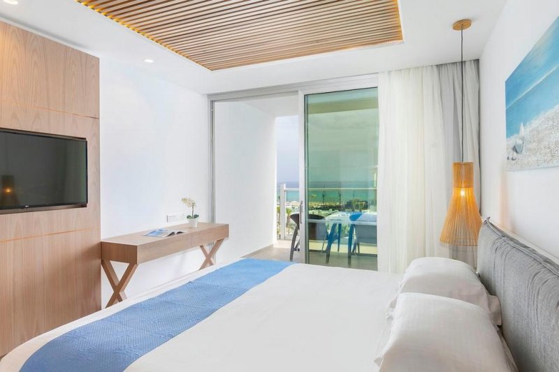 Limanaki Beach Hotel Dél-Ciprus