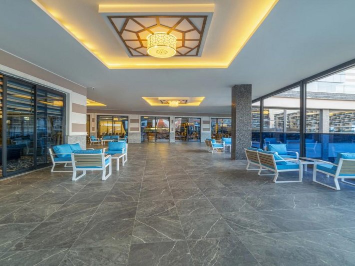 Alanya utazás Lonicera Premium Hotel