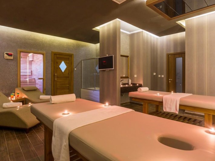 Alanya utazás Lonicera World