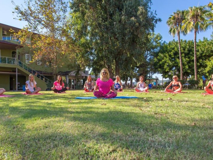 Alanya utazás Lonicera World