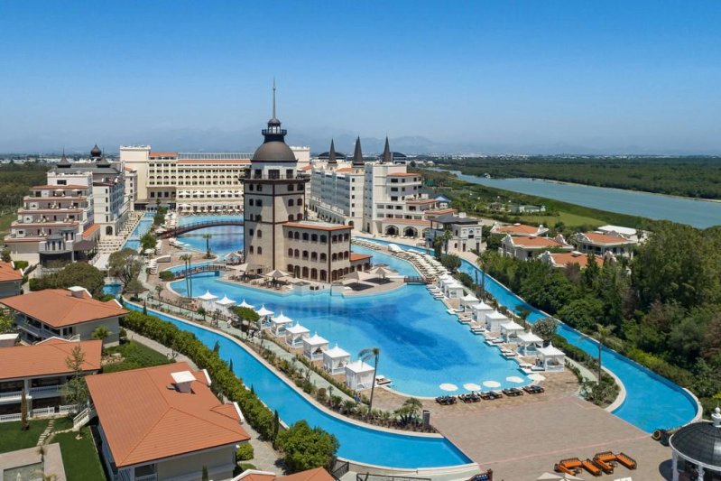Titanic Mardan Palace Antalya