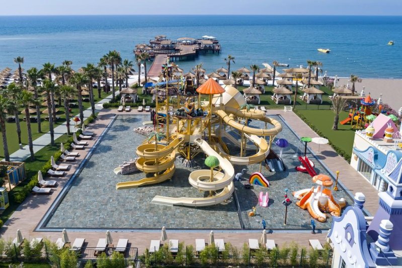 Antalya utazás Titanic Mardan Palace