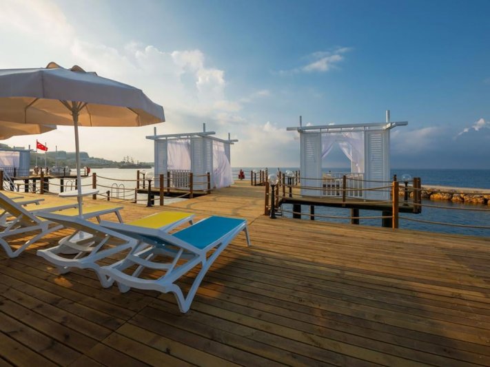 Alanya utazás Sirius Deluxe Hotel