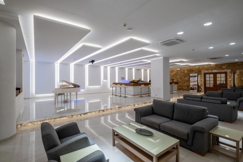 Mediterranean Beach Resort Zakynthos Laganas