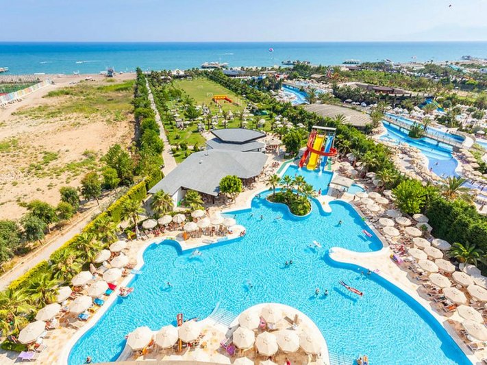 Antalya utazás Melas Lara Hotel