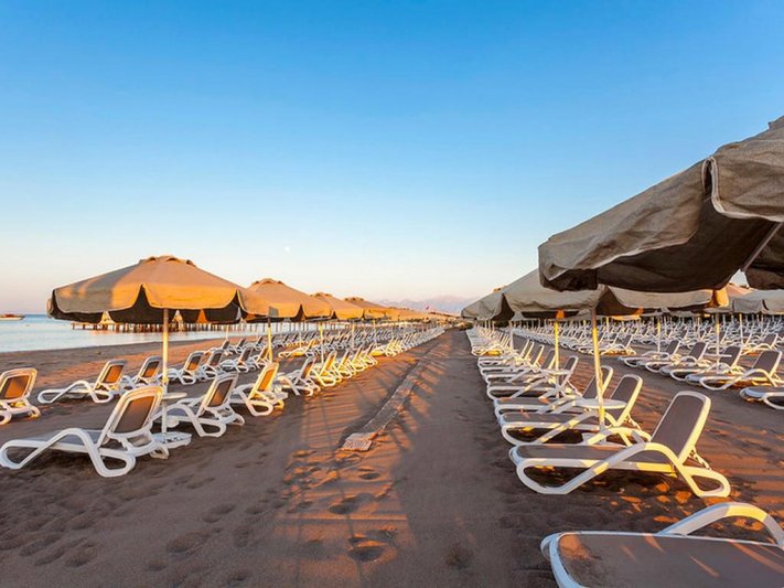 Antalya utazás Melas Lara Hotel