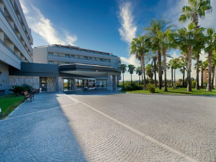 Miramare Beach Hotel Side