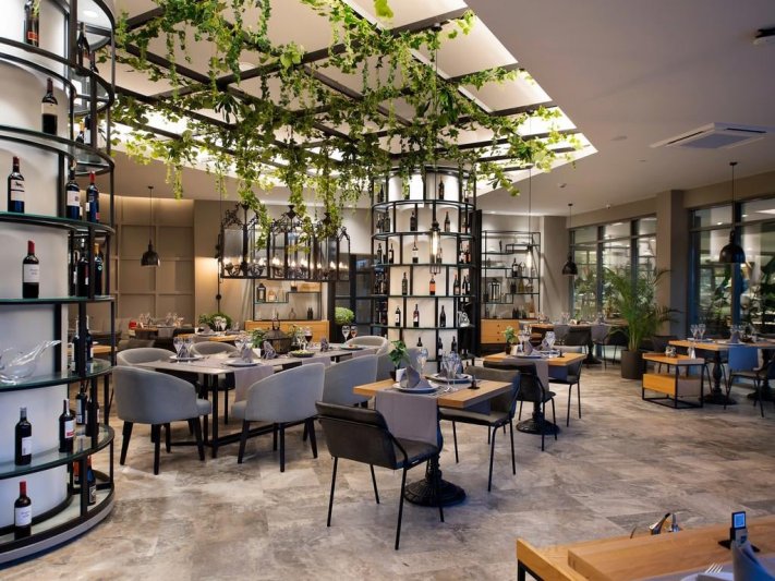 Miramare Beach Hotel Side