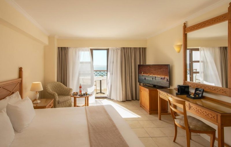 Rodosz Rhodes utazás Mitsis Petit Palais