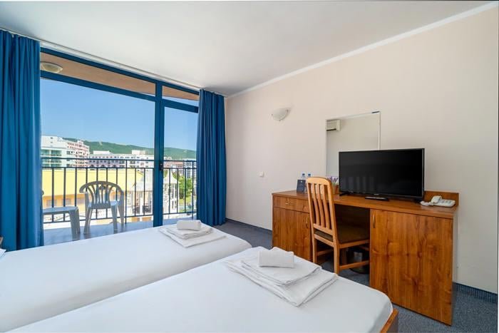 Mpm Condor Hotel Napospart