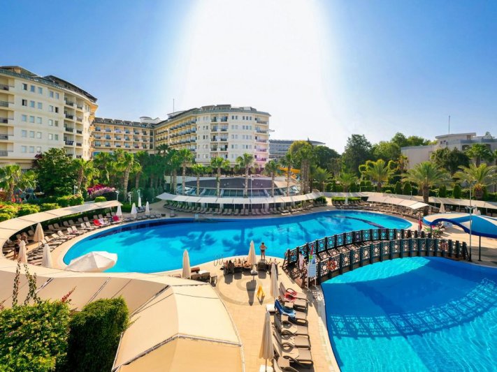 Alanya utazás Mukarnas Spa Resort