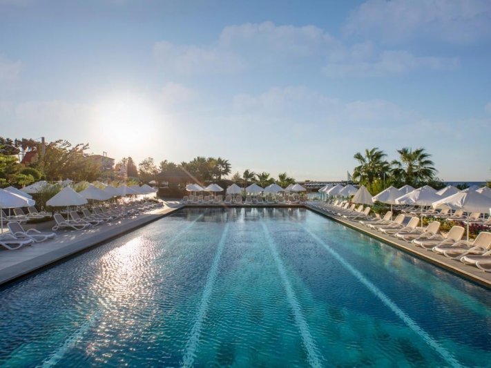 Alanya utazás Mylome Luxury Resort