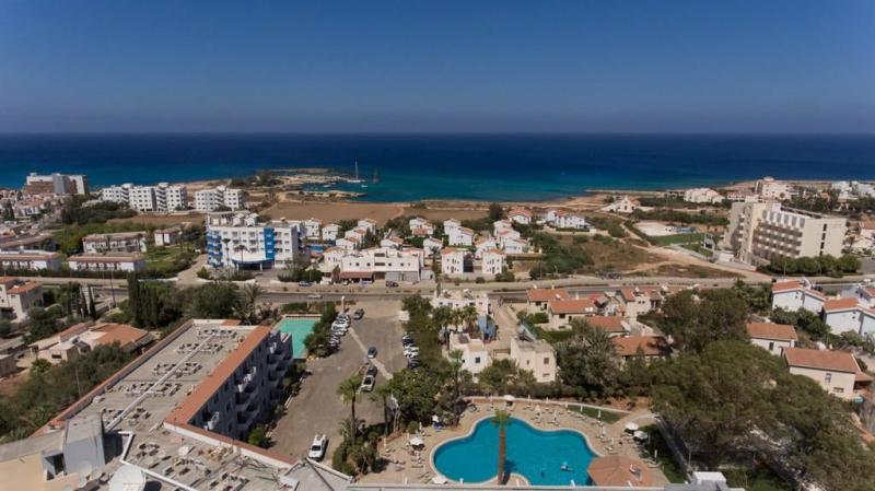 Narcissos Waterpark Resort Dél-Ciprus Protaras