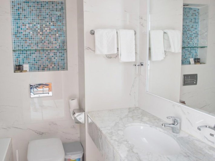 Odessa Beach Hotel Dél-Ciprus Protaras
