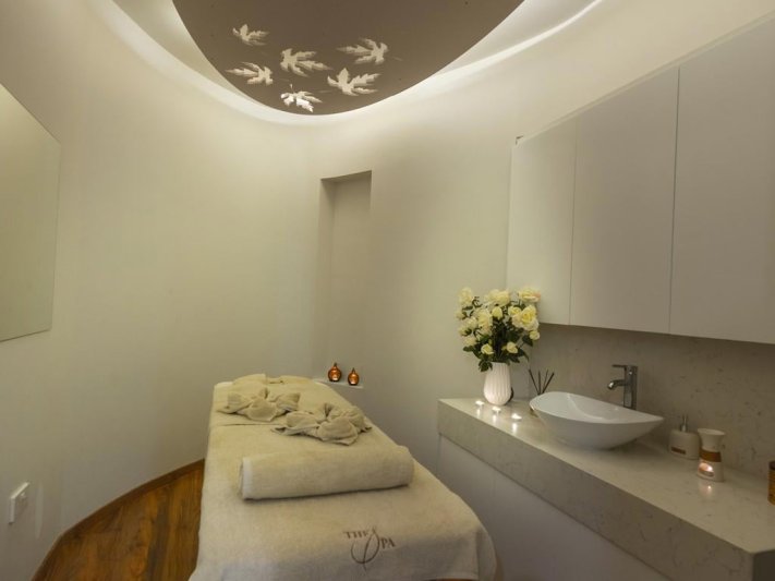 Dél-Ciprus Protaras utazás Odessa Beach Hotel