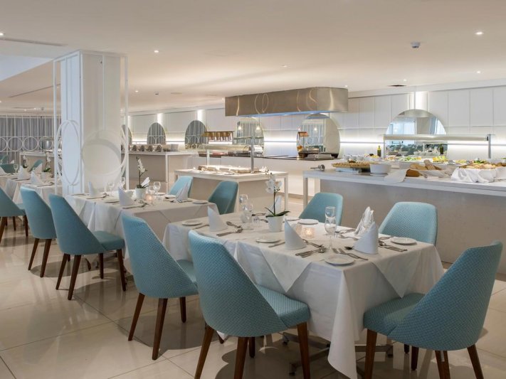 Dél-Ciprus Protaras utazás Odessa Beach Hotel