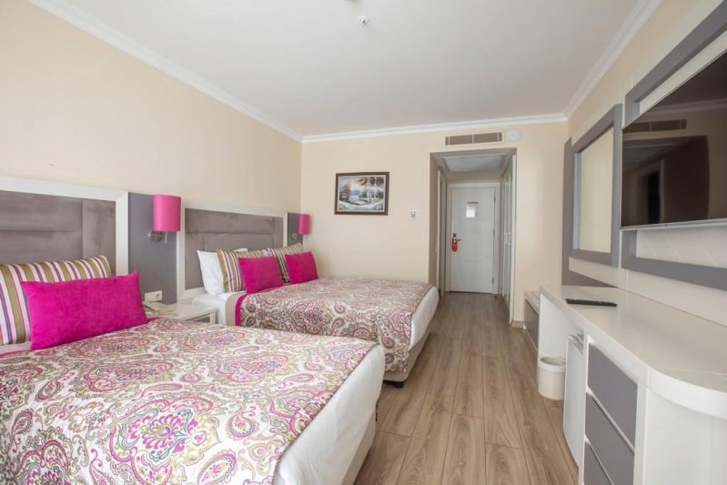 Belek utazás Orange County Resort Belek