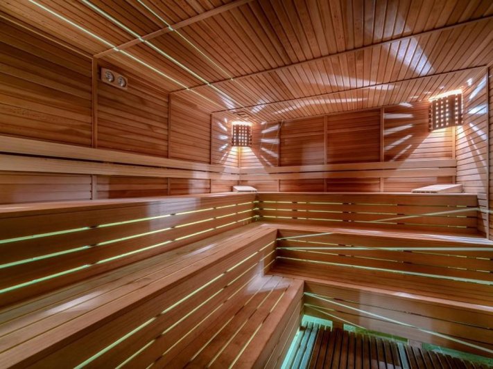 Orfeus Queen Hotel Spa Side