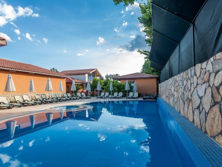 Side utazás Ozlem Garden