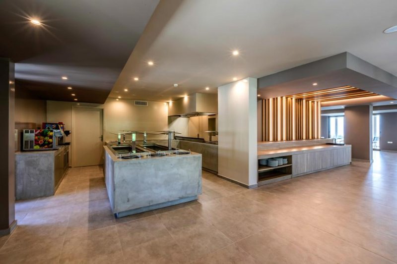 Rodosz utazás Pefkos Garden