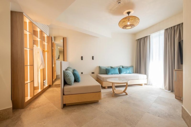 Rodosz Faliraki utazás Pegasos Beach Hotel