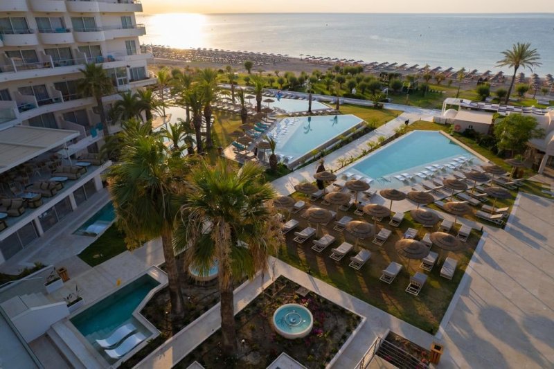 Rodosz Faliraki utazás Pegasos Beach Hotel