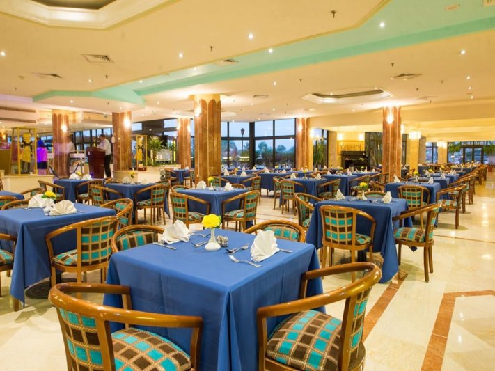 Hurghada utazás Pharaoh Azur