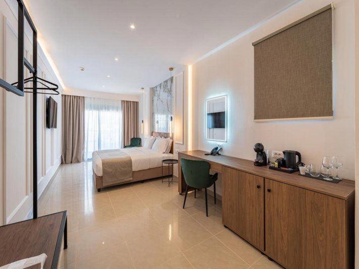 Rodosz utazás Philia Center Suites