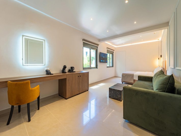 Rodosz utazás Philia Center Suites