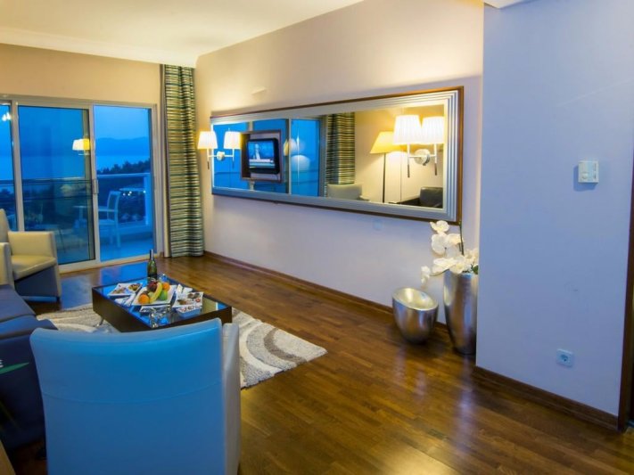 Izmir utazás Pine Bay Holiday Resort