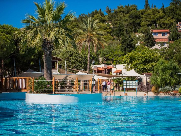 Izmir utazás Pine Bay Holiday Resort