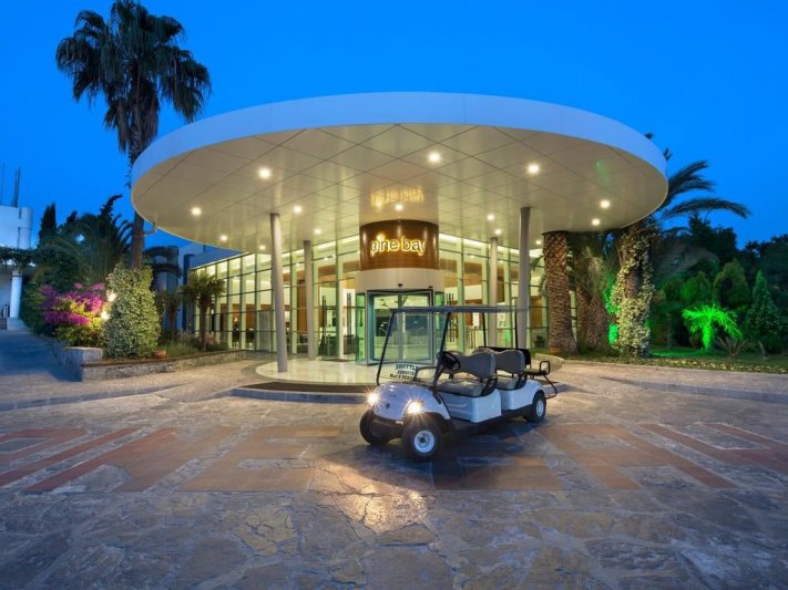 Izmir utazás Pine Bay Holiday Resort