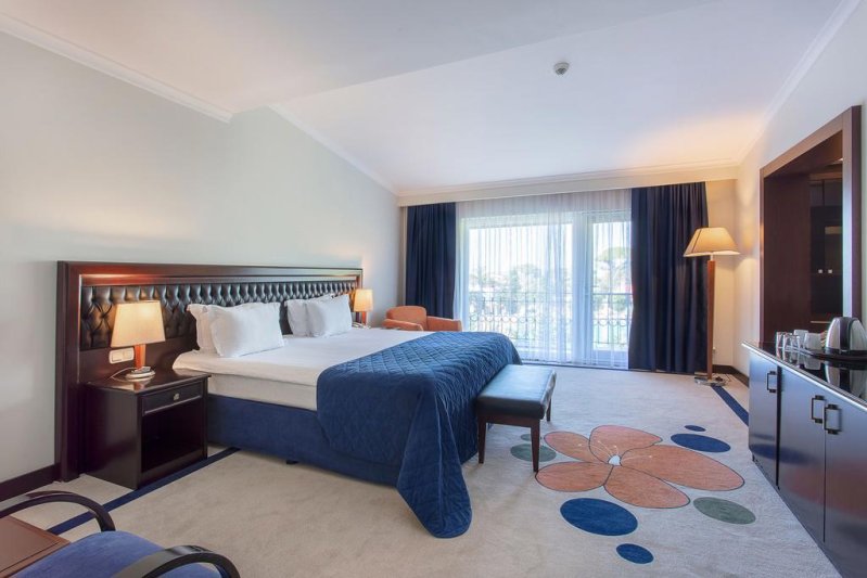 Belek utazás Pine Beach Resort