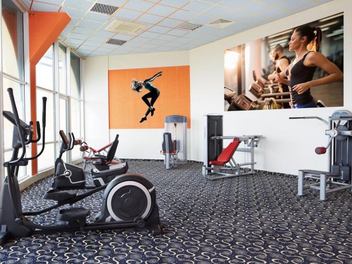 Napospart utazás Planeta Hotel