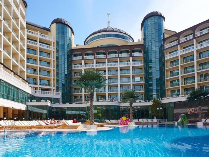 Planeta Hotel Napospart