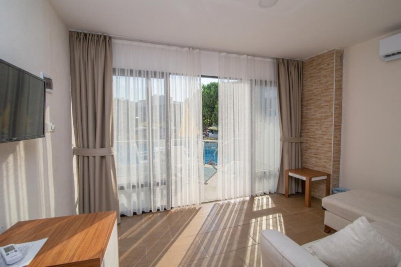 Kusadasi utazás Ponz Hotel