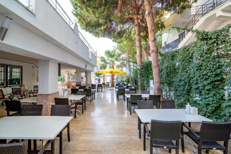 Kusadasi utazás Ponz Hotel