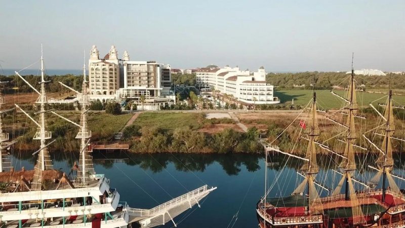 Port River Side Side